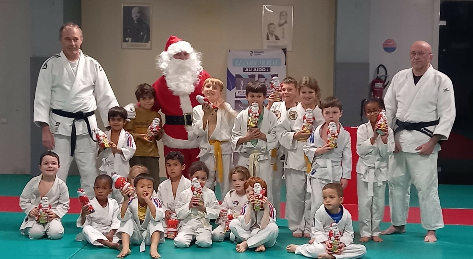 Visite du Père Noël Cours Baby/Mini-poussins Dojo Christian Lion 16 décembre 2025