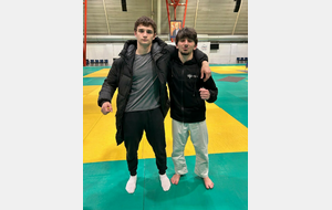 Anzor Saidov (-73kg) et Gebrail Dakayev (-55kg)