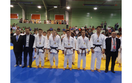 L'équipe cadets du Judo Club Tarbais qualifiée pour le championnat de France