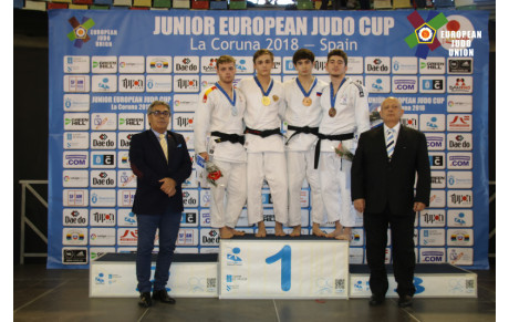 Israil Dakayev 3eme de l’European Cup Juniors de La Corogne (Espagne)