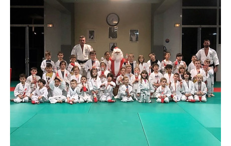 Le Père Noël sur les tatamis du Tarbes Pyrénées Judo 21 décembre 2018